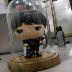 Fan funko - Merlina Addams con violonchelo